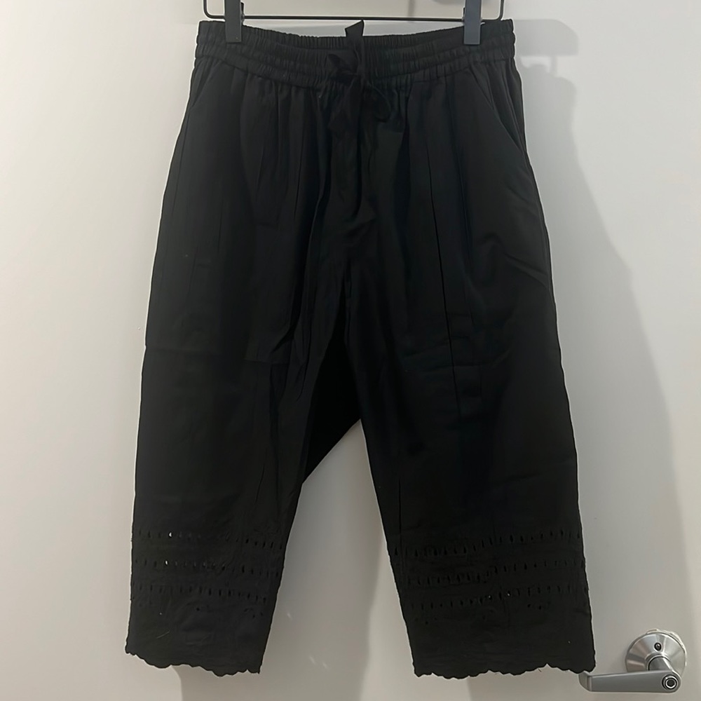 SEA Black Cotton Eyelet Crop Pants size 4